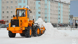 Первый снегопад встретили 10 единиц спецтехники