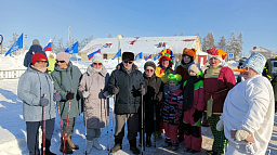 Любители скандинавской ходьбы ТОС «Захребетное» участвовали в спортивном празднике