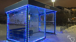 Остановки на центральных улицах Нарьян-Мара украсят новогодней подсветкой