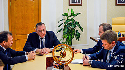 Глава Нарьян-Мара встретился с представителями банка «Открытие»