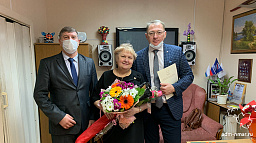 Глава Нарьян-Мара посетил общество инвалидов и общество слепых 