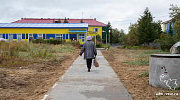 Лесозаводчане, особенно пожилые, положительно оценили благоустройство вокруг здравпункта