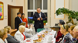 Олег Белак обсудил развитие города с Почетными жителями Нарьян-Мара